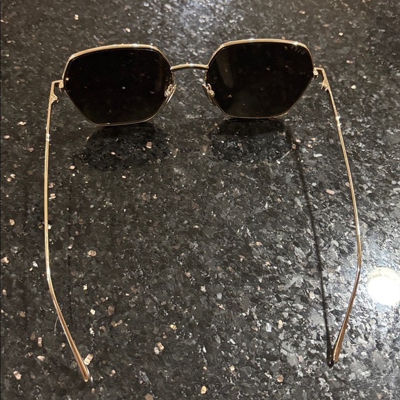 DIFF Gold Sunglasses for Women main image 7